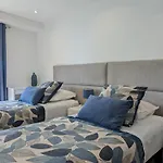 LE CHESTER Appartement 3 pièces Cannes proche Croisette bord de mer
