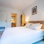 L\'Esterel Avec Grand Balcon Vue Mer Apercu Et Piscine