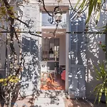 L\'Atelier - Jardin, 8Mn Palais&Plage, Spacieux