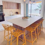 Une Veritable Perle 342L Hui