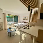 Chic & Boheme Au Coeur De Cannes