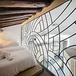 30M2 Chambre Mezzanine - 50M Palais & Plages