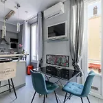 Le Petit Central Studio Charmant Avec Petit Balcon Idealement Situe En Plein Centre-Ville