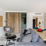 Luxury Apartment - Carre D\'Or - 2 Beds