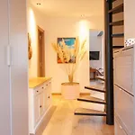Stylish & Spacious 2-Bed Duplex In Cannes