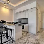 Cannes 1 Bedroom Apartment - M6