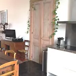 Luminous 92M2 8Mn Palais