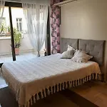 Gray D\' Albion Apartment