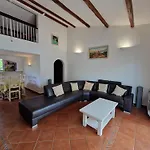 Villa Ad Alta