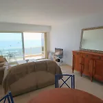 Cannes Palm Beach - Beachfront Apartment