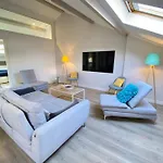 Modern & Bright 4-Room Apartment In Cannes Banane