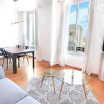 3 Bedrooms With Sea View - 4 Min Palais & Beaches
