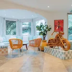 Kyriad Cannes - Mandelieu