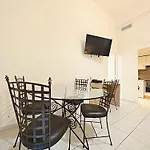 Viva Riviera Residence Marina Croisette