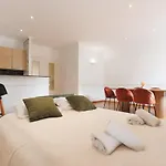 L\'Azurea - Centre - Plage - Wifi - Climatisation