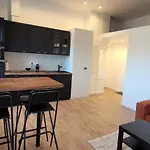 Studio Cosy, 8 Min A Pied Du Palais Et De La Plage