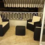 Superbe 3P 2Chambres, 2Terrasses Cannes Centre-Ville, 4 Min A Pied De La Croisette Sas-Meredith Loc