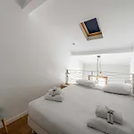 Bright Duplex Mezzanine - Cannes Center - 1Br 3P