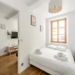 Cozy Renovated T2 - Rue Meynadier Cannes Center - 1Br 4P