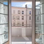 3-Br Apartment In The Golden Square