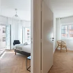 3-Br Apartment In The Golden Square