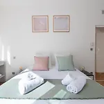 3-Br Apartment In The Golden Square