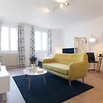 Magnifique Appartement - 15 Minutes A Pieds Palais