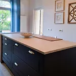 Superb 3Br With Ac Sea View Parking And Garden - Benakey