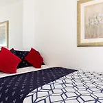 Cozy Studio With Sea View, Swimming Pool And Greenery