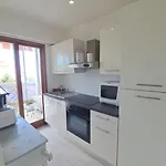 Appartement Au Calme Apercu Mer Et Collines 2 Personnes