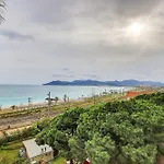 Le Cannes Beach 497 - Vue Mer Et Piscine A Cannes