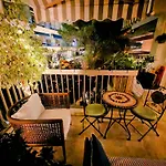 Luxurious Private Floor 130M2 - Ac, Terrace, Pool, Parking - Croisette 5\', Plage Des Sports
