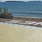 Cnossos Yourhosthelper