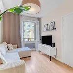 F2 Rue Des Freres Pradignac , Hypercentre 2 Min From Palais Of Festivals