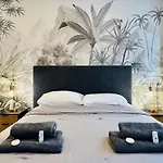 Luxurious Apartments Next To The Croisette And Palais Des Festivals