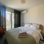 Cannes, Appartement Avec Parking+Terrasse, Croisette A Pied!