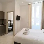 Chic 4 Room Apartment In The Heart Of Cannes Amazing Terrace!