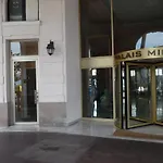 Cannes, Croisette, Palais Miramar