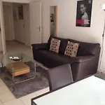 Lovely One Bedroom Apartment With Balcony & Wifi Just Minutes Walk From Palais And Cannes Beaches 109
