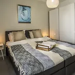 Modern 1 Bed Apartment In Prestigous Area Of Cannes A Short Walk To The Croisette And The Palais 1903