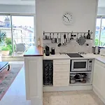 Citilet 6 Bright, Open-Plan With Large Terrace