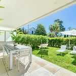 Nice Apartment With Private Garden, Pool&Parking