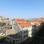 1 Bedroom Suquet, 6 Min From The Palais, Balcony City & Port View 220