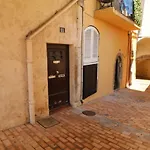 1 Bedroom Suquet, 6 Min From The Palais, Balcony City & Port View 220