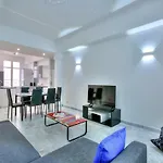 Brand New Flat - 9Min Walk To \