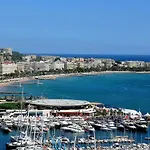 Zen Beach Cannes Sea View Apartment Beach In Front X2 Pools-Ac-Clim-Wifi-Free Parking Inside