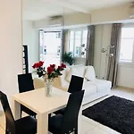 O Palais Des Iles Two Bedroom Cannes