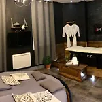 Love Room New Yorkaise