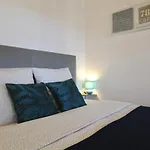 Cosy And Quiet Apartment In Cannes