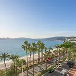 On La Croisette: New 2 Bedrooms With Sea View